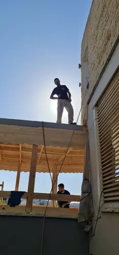 איטום גג בניין ביריעות